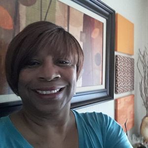 Meet your Posher, Beverly